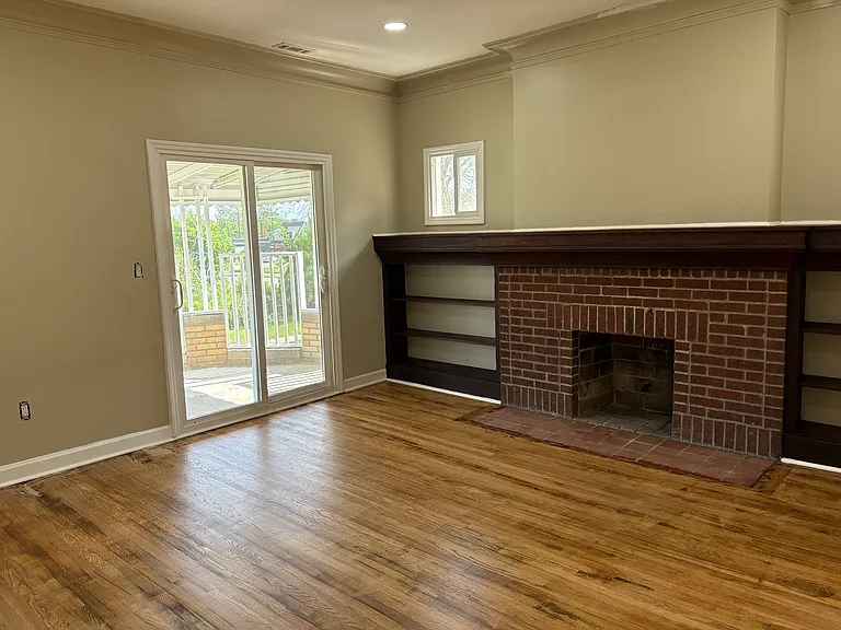 2538 Calvert St #2 — Photo 16