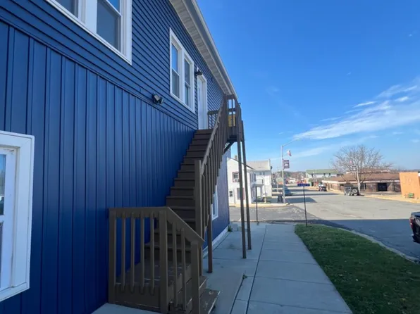 402 E Milwaukee St, 402 E Milwaukee St, Argyle, WI 53504