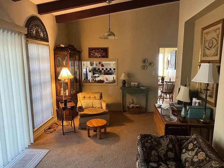 162 Grandview Ave — Photo 4