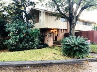6323 Deerwood Rd #6323, Houston, TX 77057