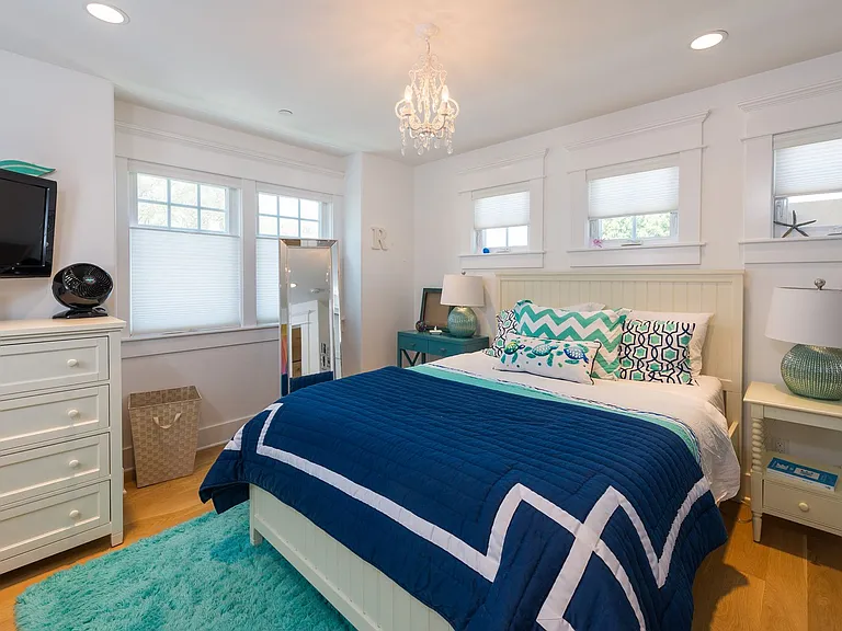 734 Olive Ave — Photo 18