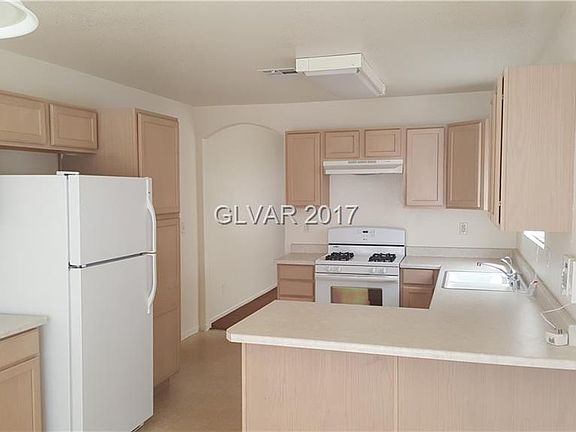 5th image of 1074 Dove Eagle Ct