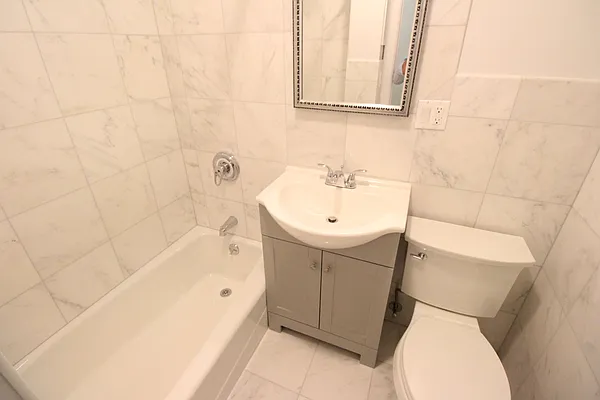 Rented by Luxor Homes & Investment Realty | media 23