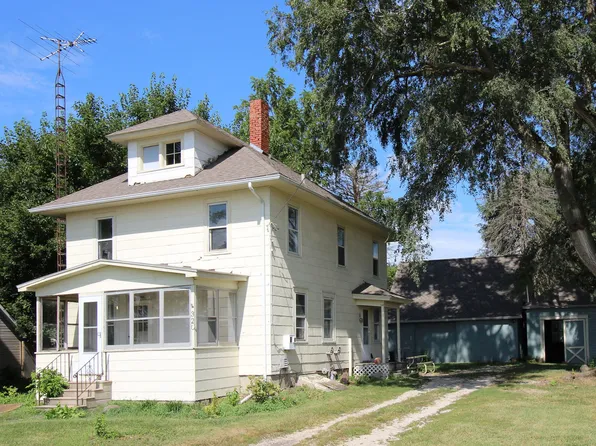 320 E Railroad Ave, Leland, IL 60531