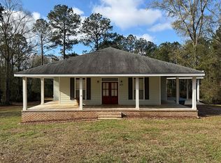 673 Leeville Rd, Petal, MS 39465