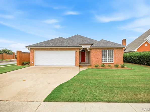 100 River Chase Ct, Wetumpka, AL 36092