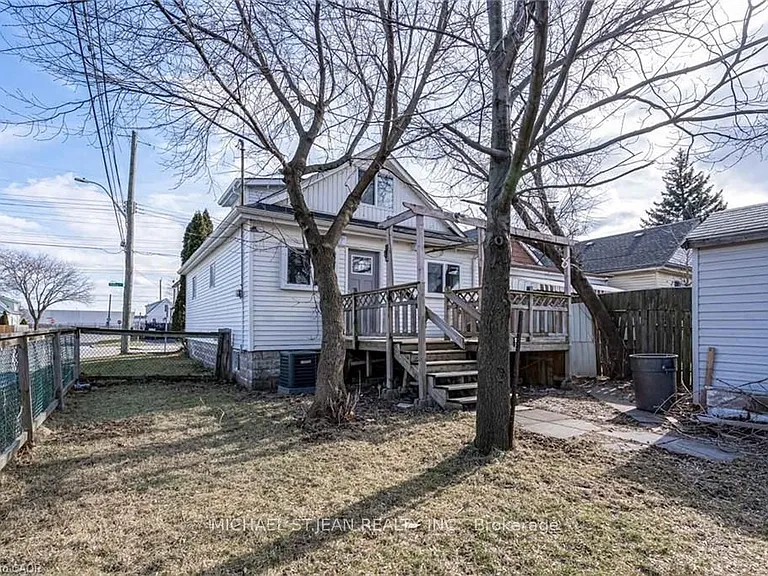 395 Paling Ave — Photo 34