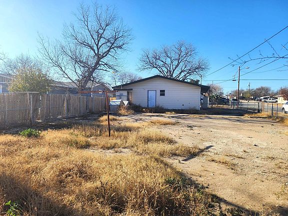 5th image of 419 E Bowie St