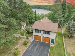 N7864 Thunder Ln, Crivitz, WI 54114