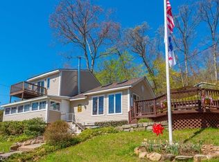 95 Cedar Lake W, Denville, NJ 07834