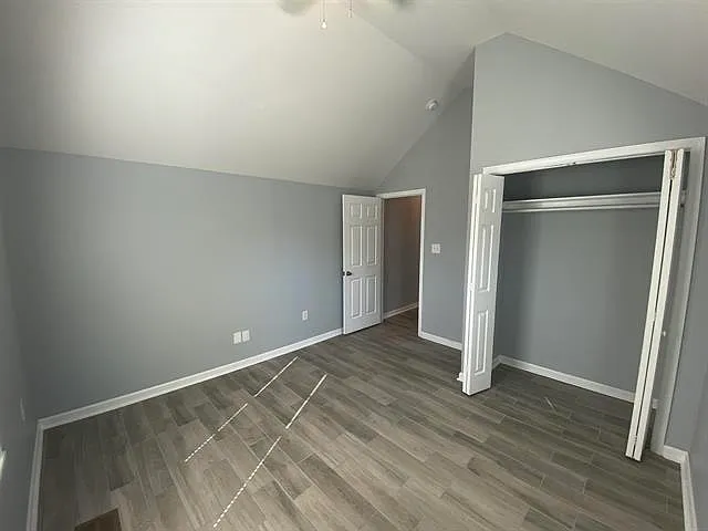 1074 S Barksdale St #1074 — Photo 8