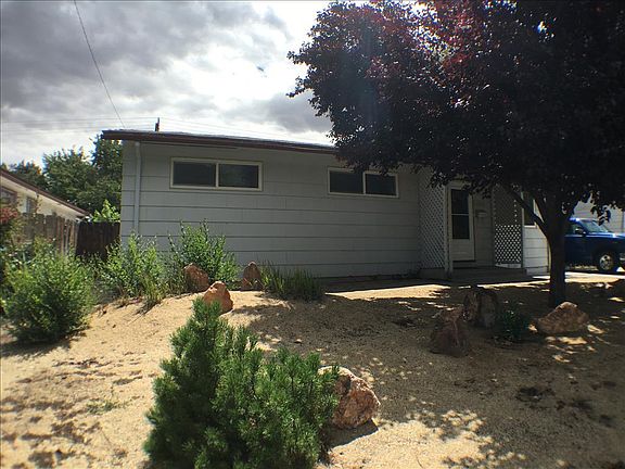 3rd image of 2600 Grose Ln