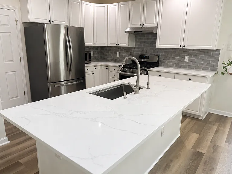 3575 Evonvale Overlook — Photo 2