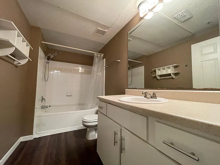 1910 E Palm Ave #8115 — Photo 13