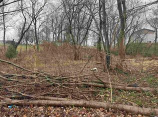 507 1/2 14th St, Bedford, IN 47421