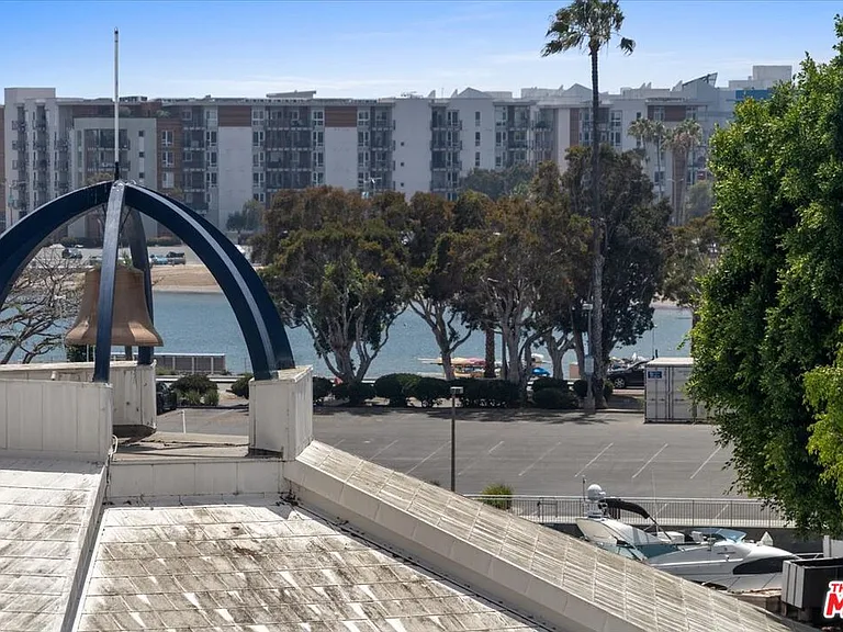4265 Marina City Dr #101 — Photo 12