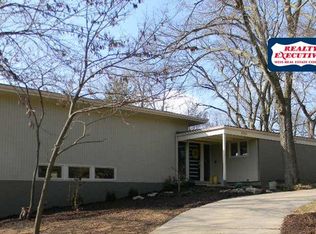 2001 Pierre St, Manhattan, KS 66502