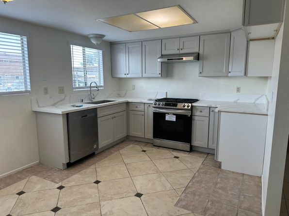 15167 Pepper Ct APT 102