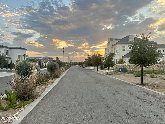 3rd image of 505 Cotton Blossom Ave
