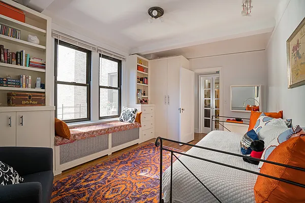Sold by Stribling | media 20