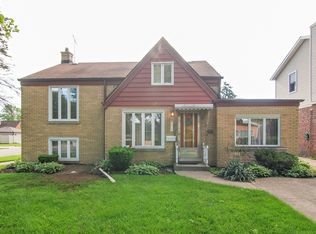 2501 S 6th Ave, North Riverside, IL 60546