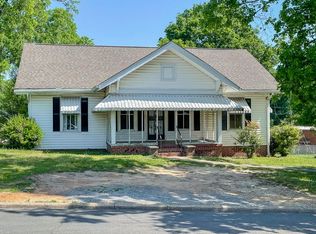 60 Church St, Trion, GA 30753