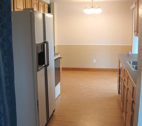5th image of 2309 Wyoming Ave