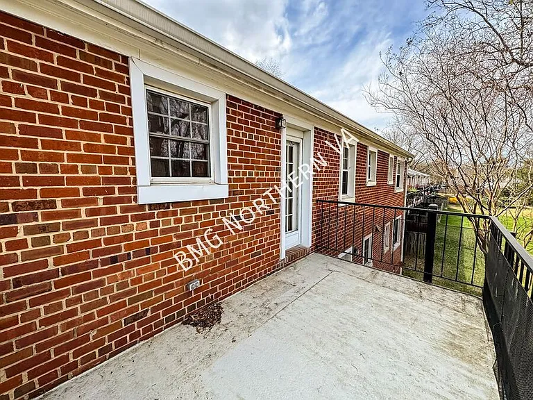 2831D S Wakefield St #D — Photo 17