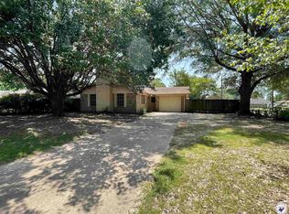 308 Redwater Rd, Wake Village, TX 75501