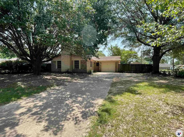 308 Redwater Rd, Wake Village, TX 75501