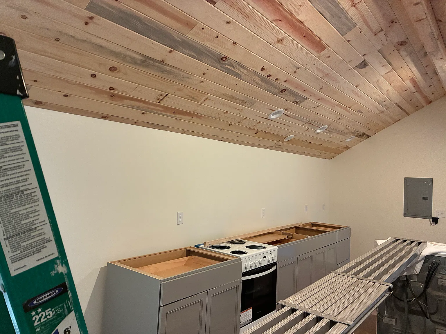 1 bed, 1200 sqft, $2,200 — Photo 2