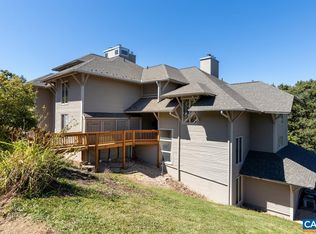 3220 Ridge Ln, Roseland, VA 22967