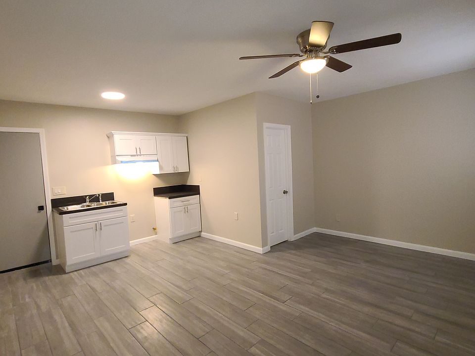 1st image of 3613 Grand Ave #C