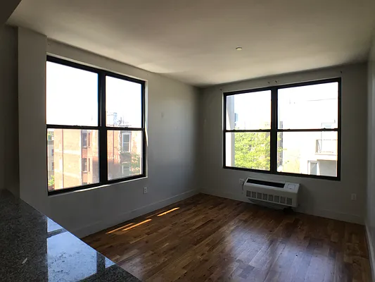 Rented by City Vista Inc | media 2