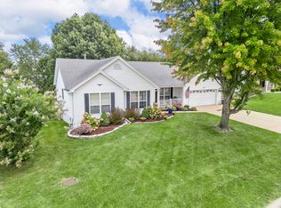 28 President Dr, O'Fallon, MO 63368