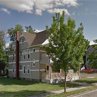 2nd image of 851 Carew St