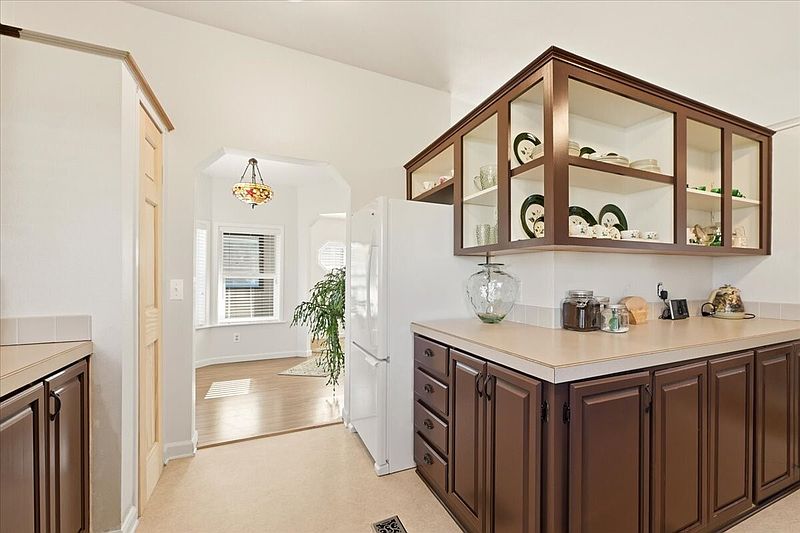 5th image of 2610 E Section Street #87
