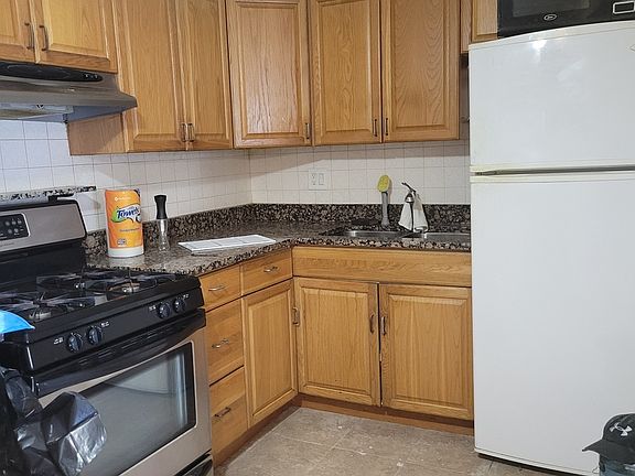 3rd image of 3721 Ruby St APT 203S
