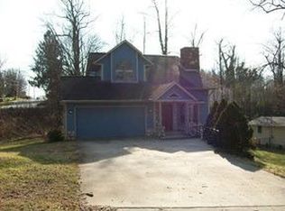 114 Holly Pl, Morganton, NC 28655
