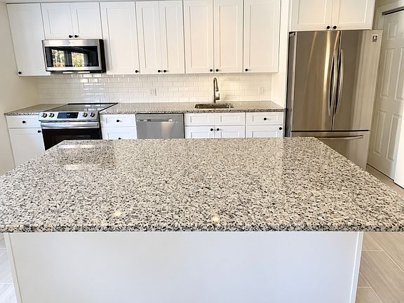 3rd image of 86 Pocahontas Rd #84