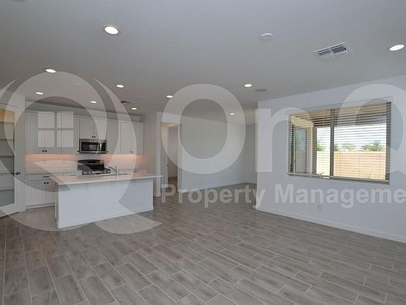 5th image of 19119 S 209th Pl