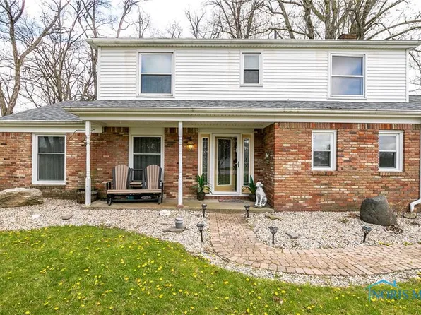 5 Barlow Ct, Defiance, OH 43512