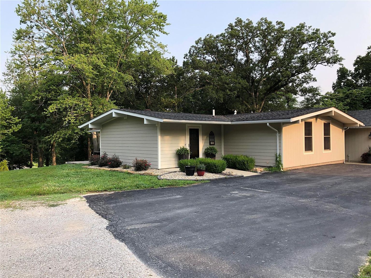 4737 Culp Ln, Bethalto, IL 62010 Zillow