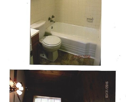 Bathroom, Den