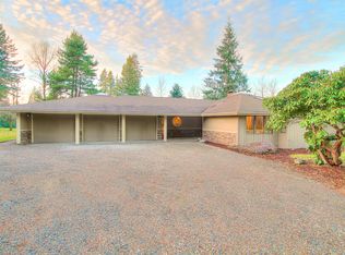 25414 SE 208th St, Maple Valley, WA 98038