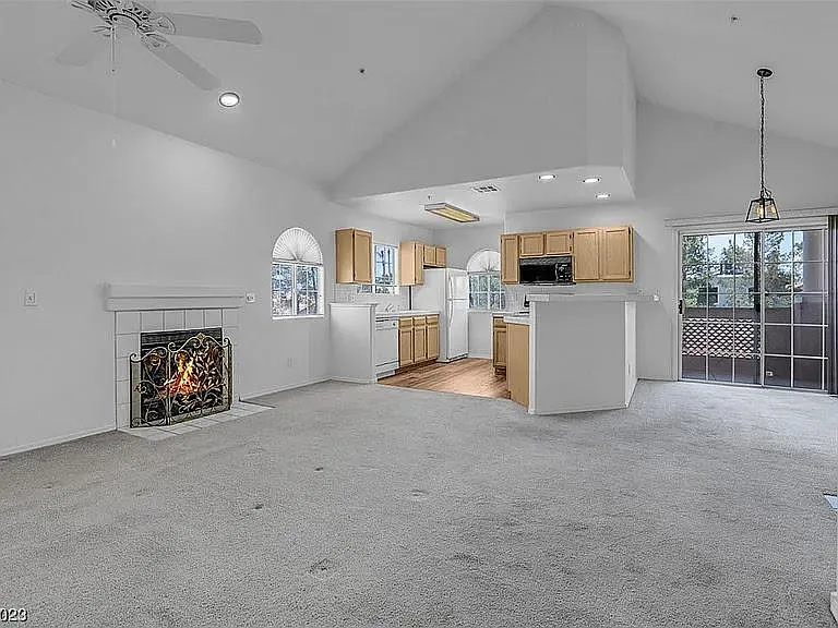2925 Wigwam Pkwy #1722 — Photo 22