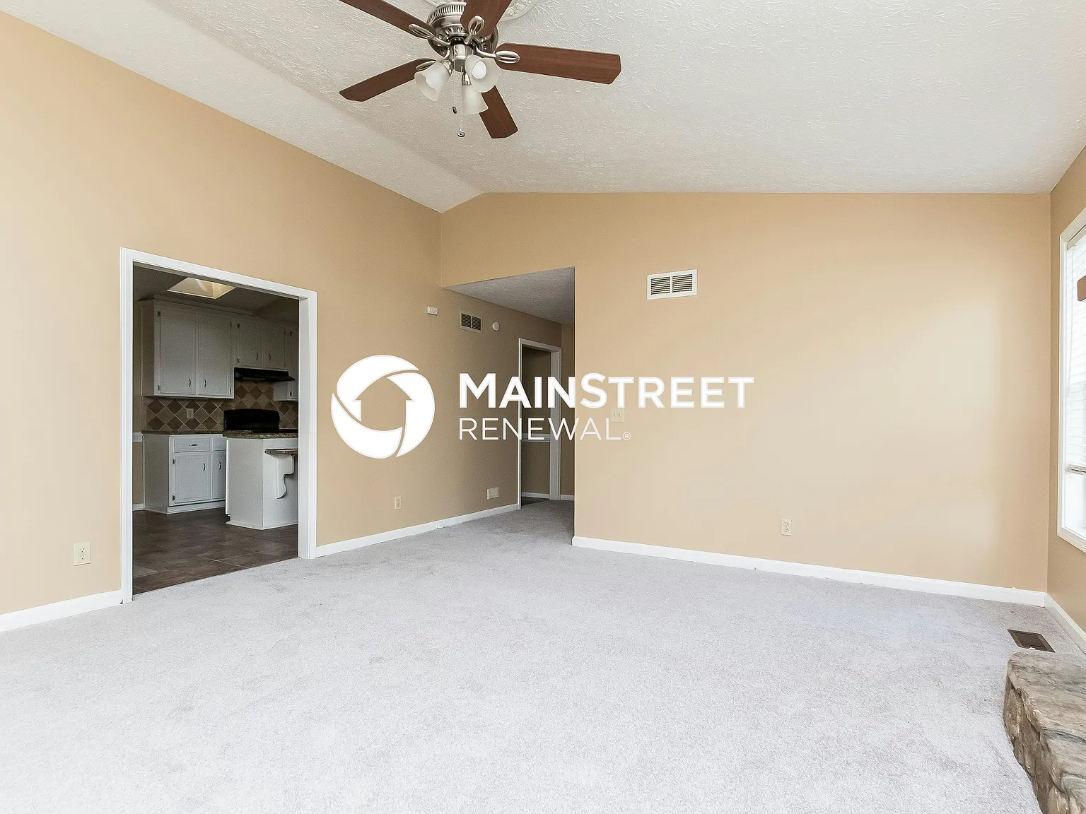 507 Hollow Ct — Photo 3