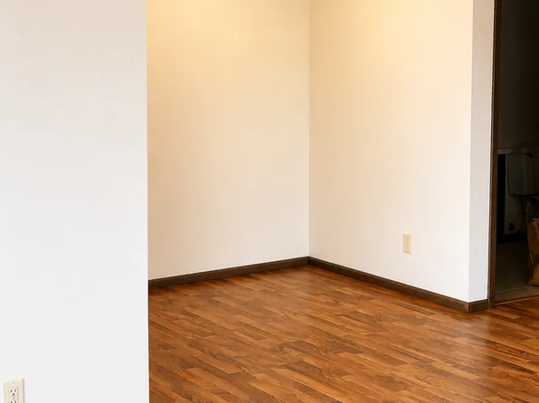 Dale Street Apartments, 4806 Dale St #4814-16, Mc Farland, WI 53558