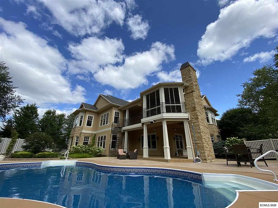 1749 Creek Wood Dr, Dubuque, IA 52003 Zillow