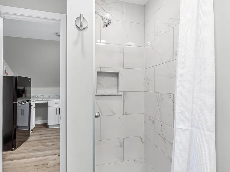 278 Euclid St #3 — Photo 15